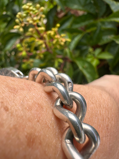 Sterling Silver Chunky curb bracelet with XL engraved heart padlock
