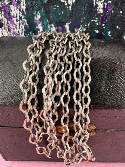 French 800 Silver Lozenge link Long Guard chain