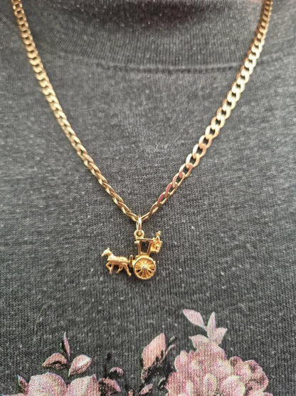 Vintage 9ct Gold Horse & Carriage charm