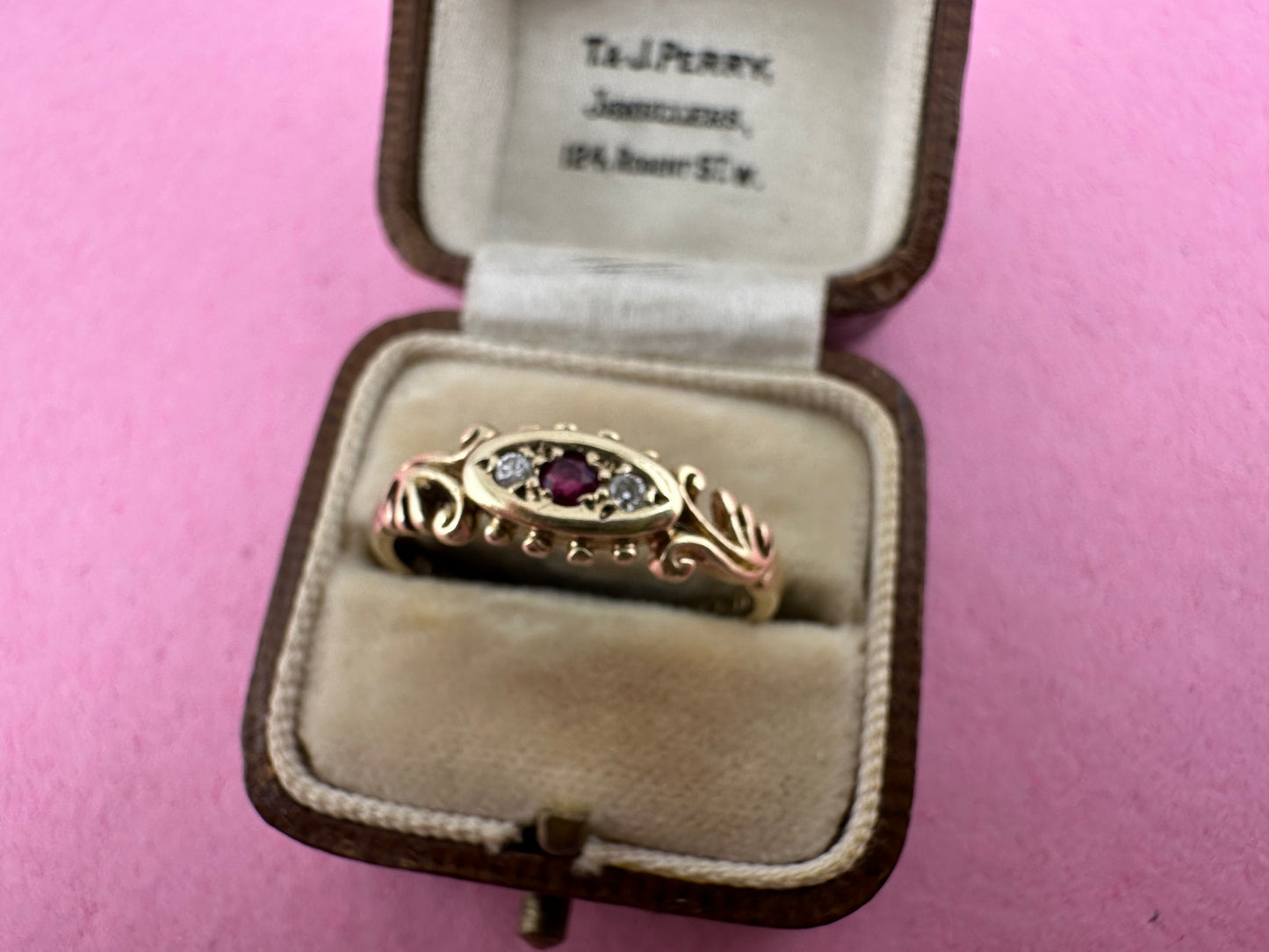 Vintage 9ct Gold Ruby & Diamond Ring