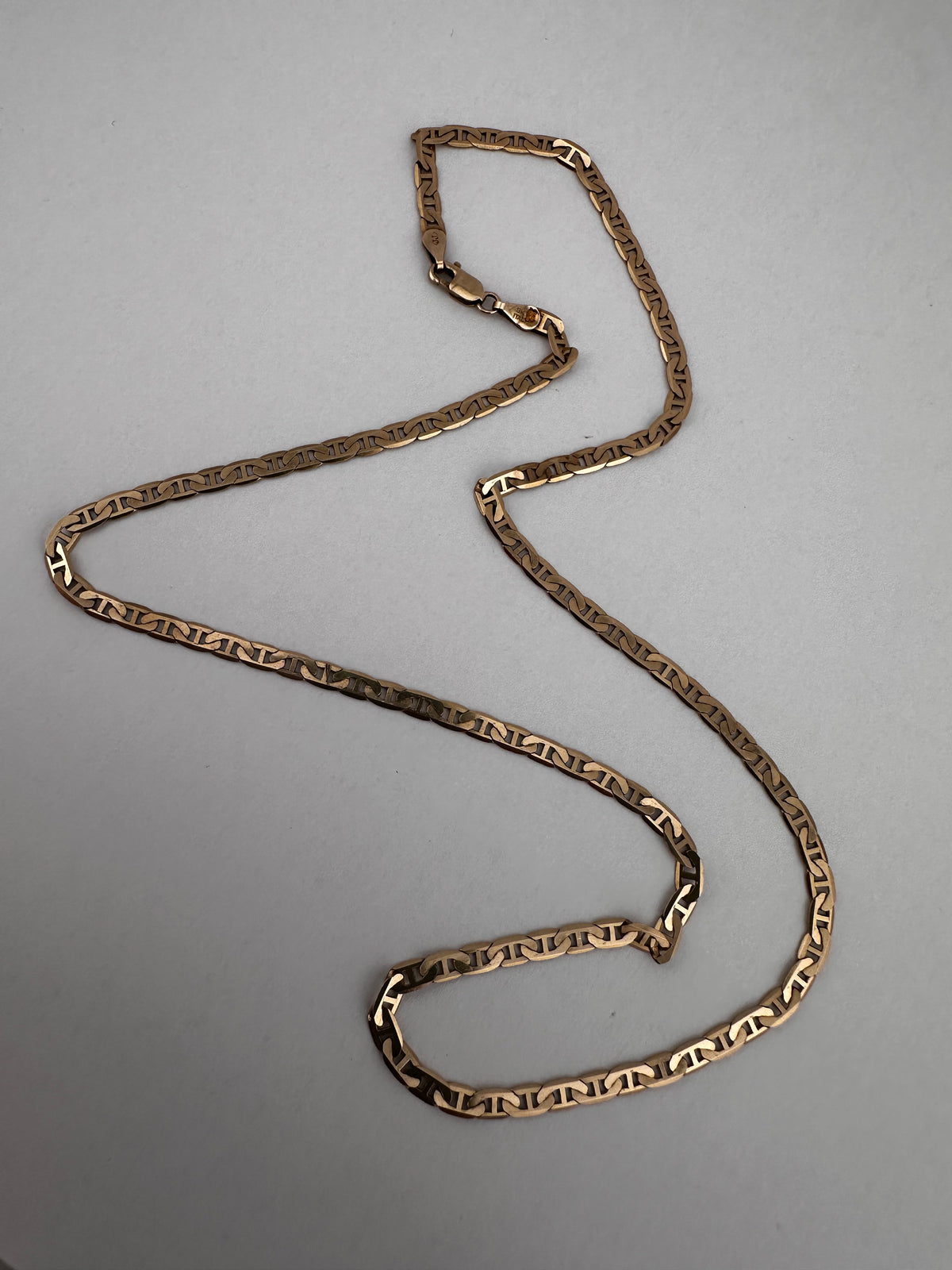 Vintage 9ct Yellow Gold Flat Mariner chain