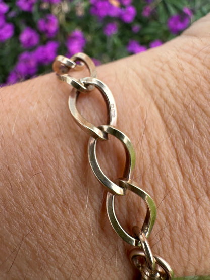 Vintage 9ct Gold Open curb bracelet with victorian flat edged dog clip