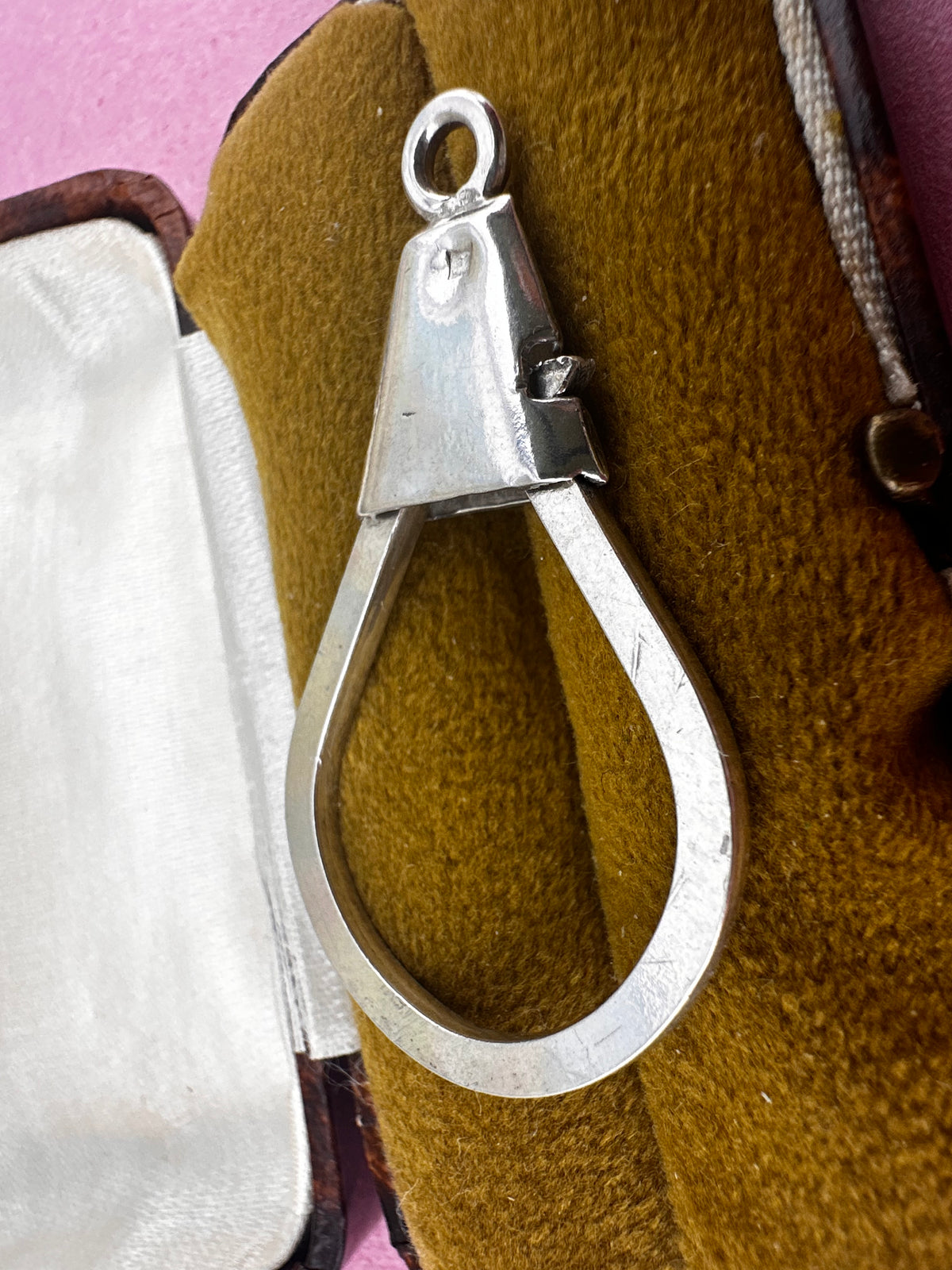 900 Silver charm holder
