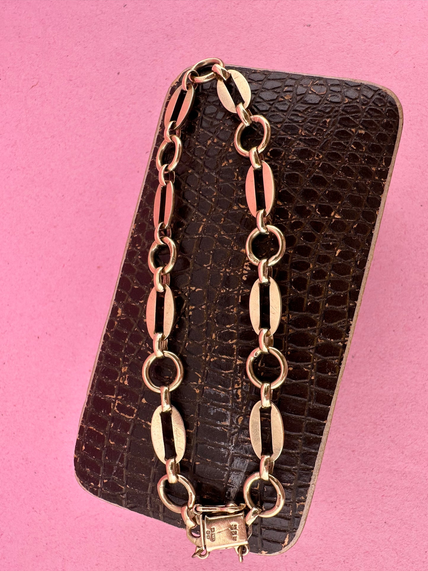Vintage 9ct Oval and round link bracelet