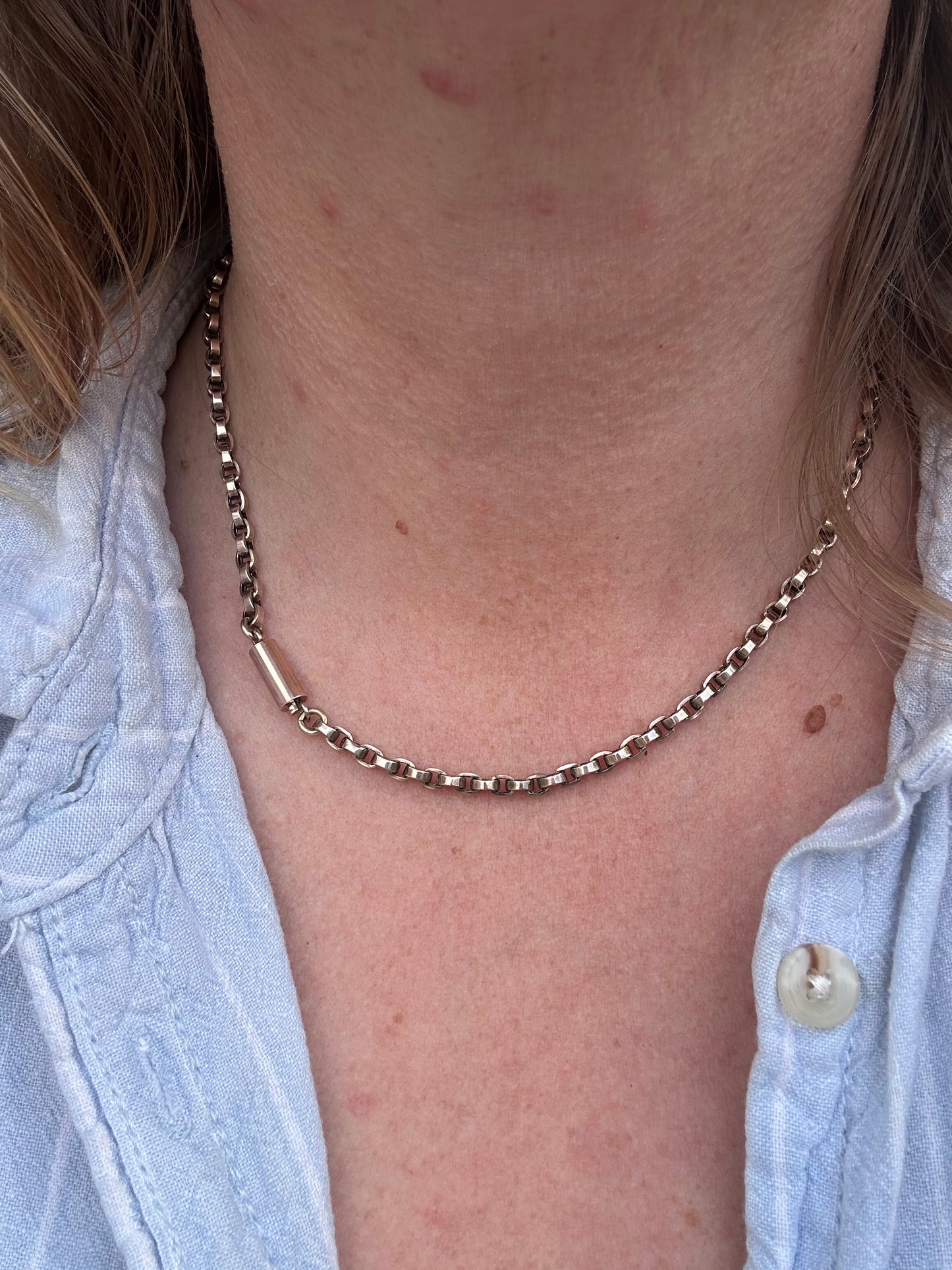 Antique 9ct Gold Flat edged belcher with faceted barrel clasp