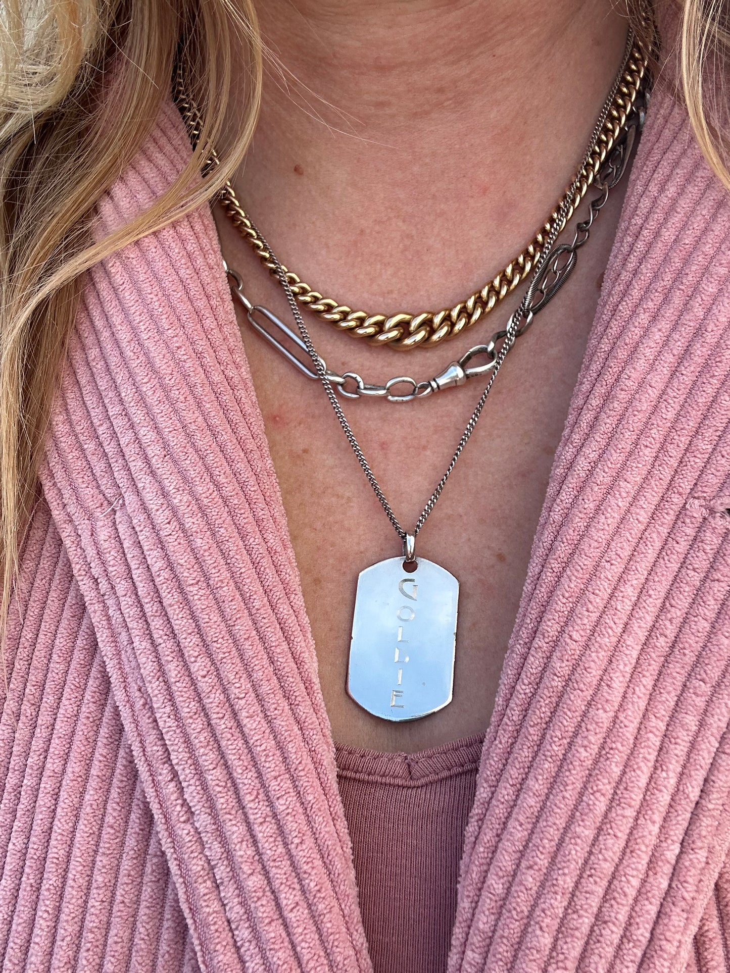 Silver Goldie Nameplate pendant on a curb chain
