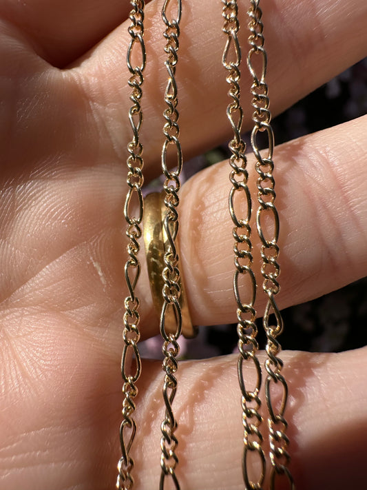 Vintage 9ct Yellow Gold mini Figaro chain