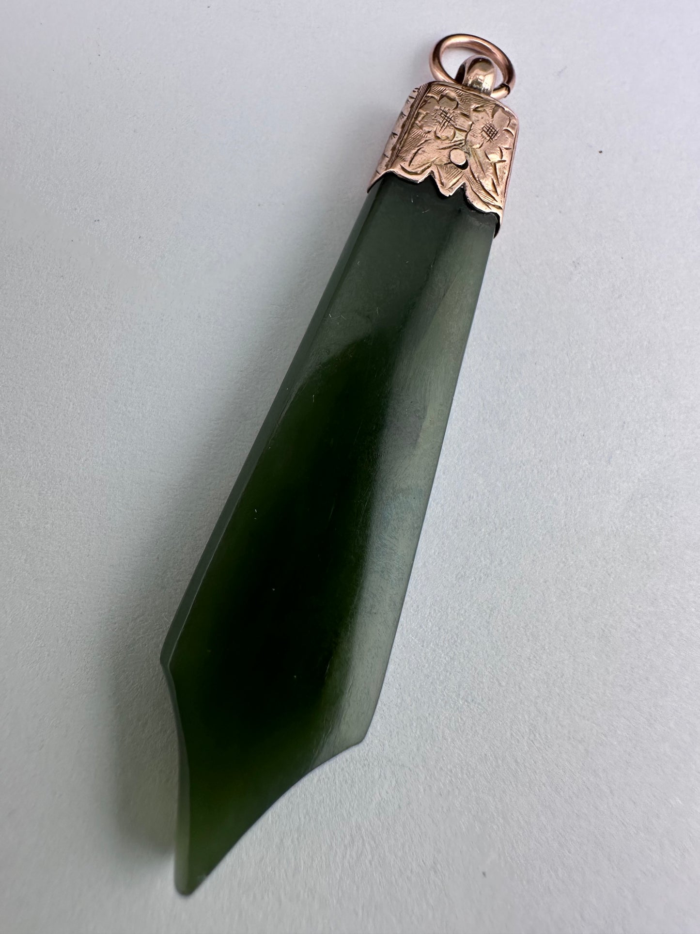 Antique 9ct rose gold Nephrite Jade pendant