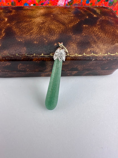 9ct gold Jade pendant