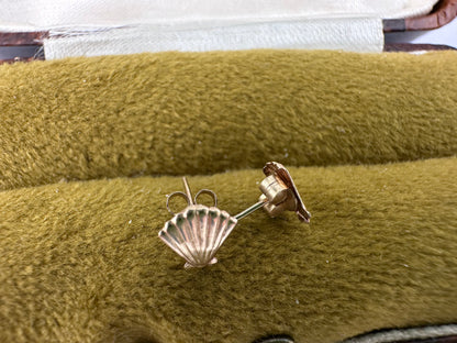 9ct gold shell earrings