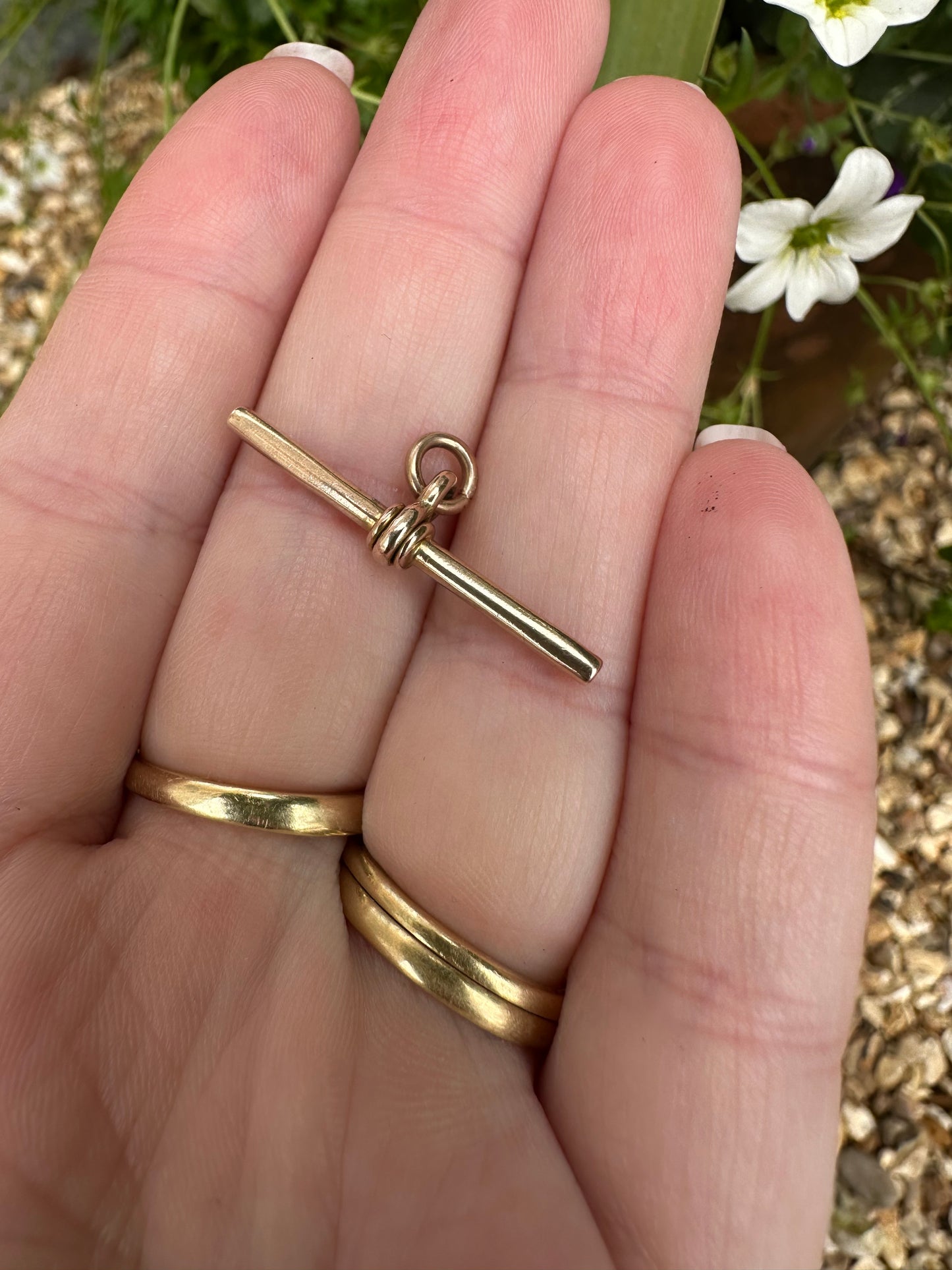 Antique 9ct Gold T-bar