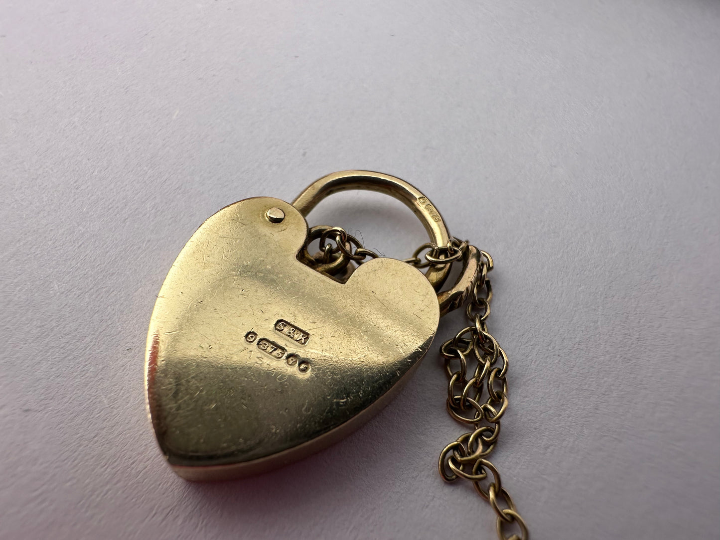 Vintage 9ct Gold Engraved Heart Padlock with safety chain, 1971, 2.2cm long