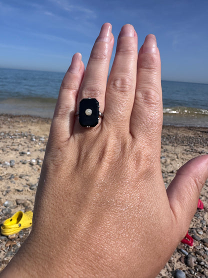 14ct Onyx, Pearl & Rose cut diamond Ring