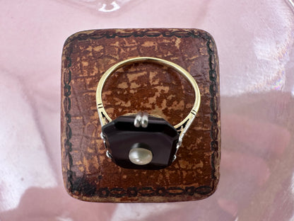14ct Onyx, Pearl & Rose cut diamond Ring