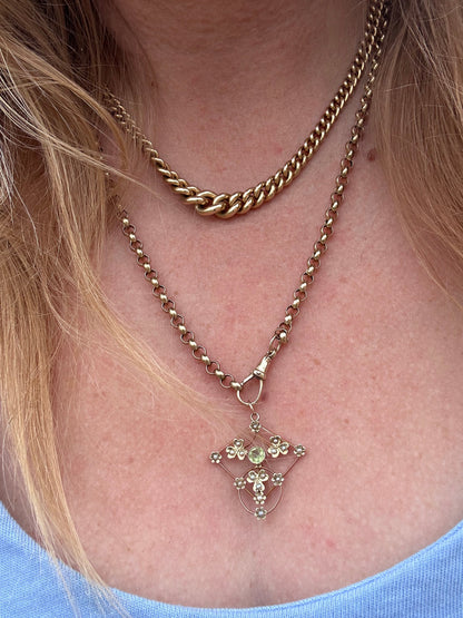 Edwardian 9ct Gold Peridot & Seed Pearl Lavalier pendant