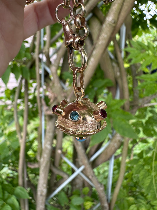 18ct Gold UFO Sputnik pendant with Topaz, Garnet & Turquoise stones.