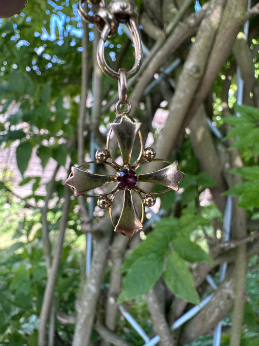 Edwardian 9ct Gold Amethyst Lavalier pendant