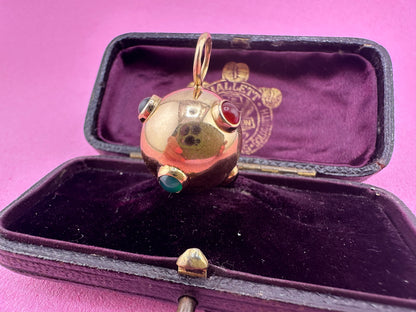 9ct Sputnik pendant with carnelian, onyx & green agate gemstones