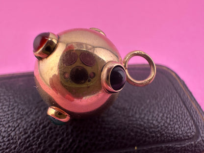 9ct Sputnik pendant with carnelian, onyx & green agate gemstones