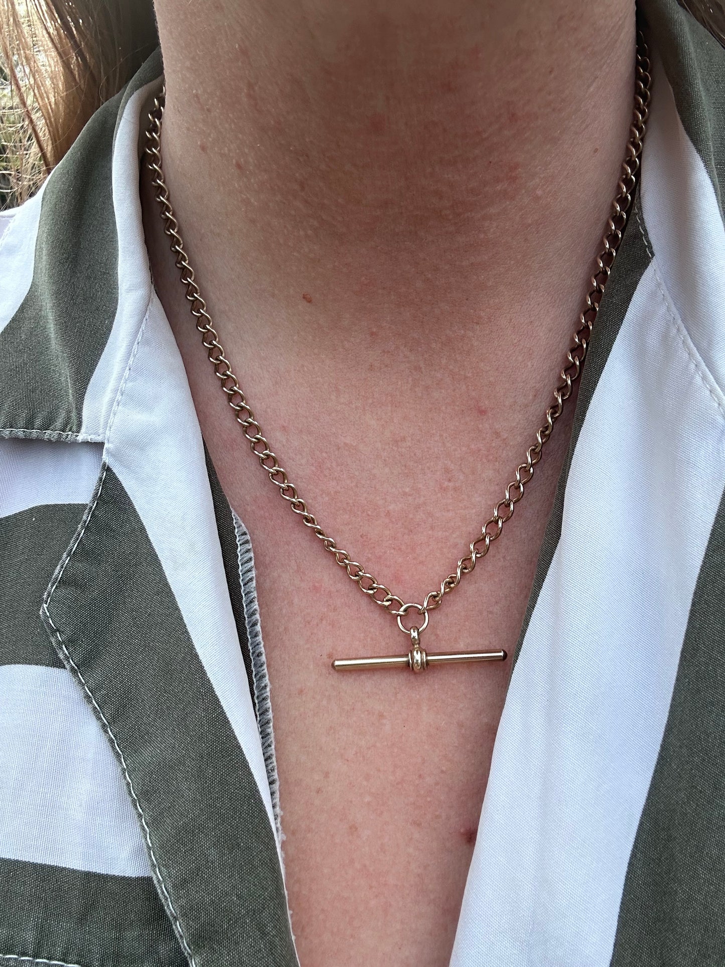 Vintage 9ct Yellow Gold Albert Chain and two swivel dog clips