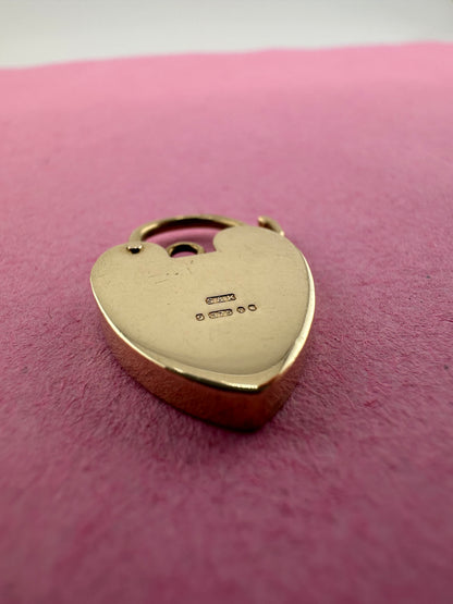 Vintage 9ct gold Engraved Heart Padlock, 1971, 2.83g, 2.2cm