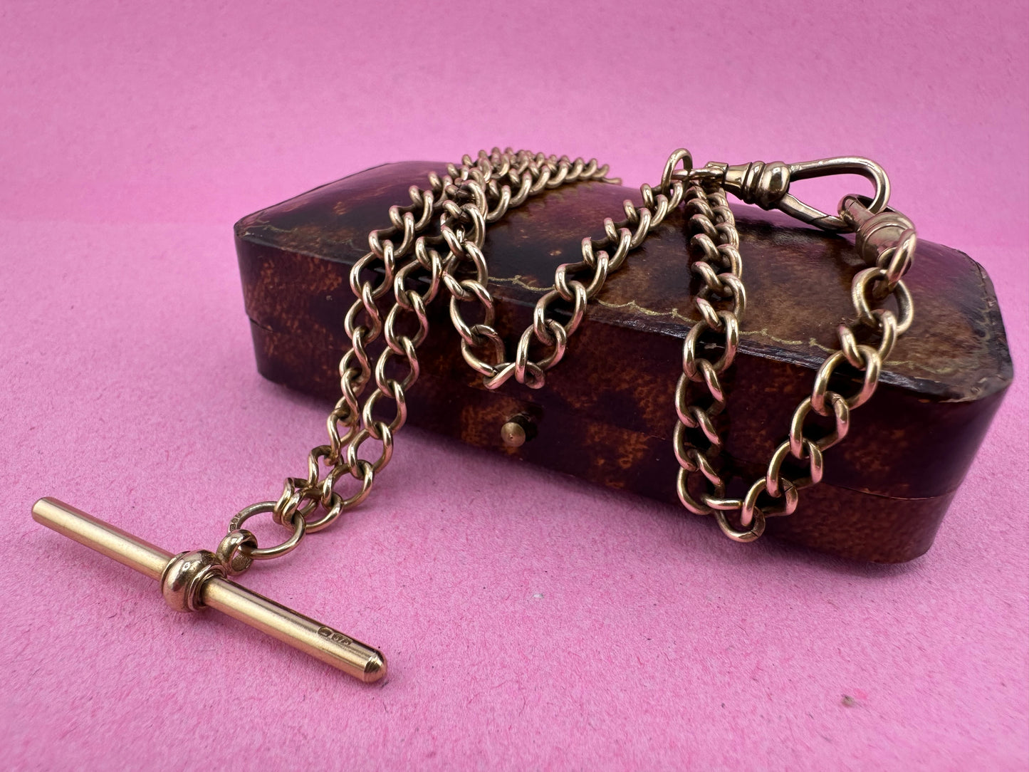 Vintage 9ct Yellow Gold Albert Chain and two swivel dog clips