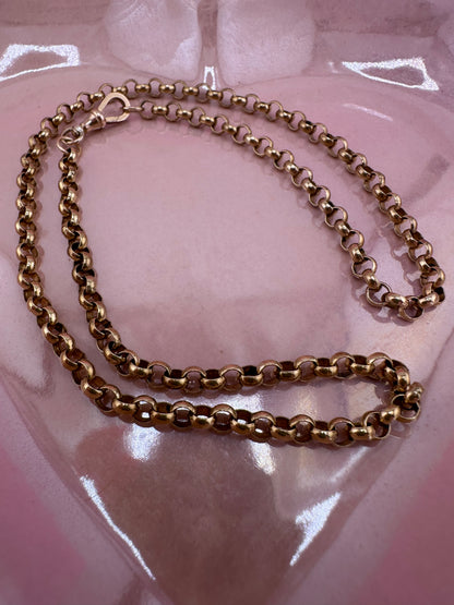 Vintage 9ct Yellow Gold Rolo/belcher chain with antique flat edged dog clip