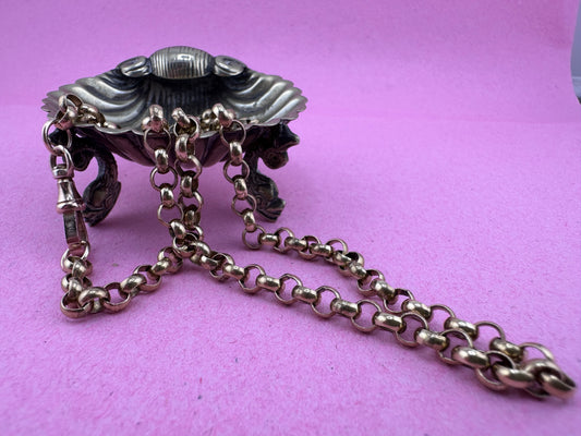 Vintage 9ct Yellow Gold Rolo/belcher chain with antique flat edged dog clip