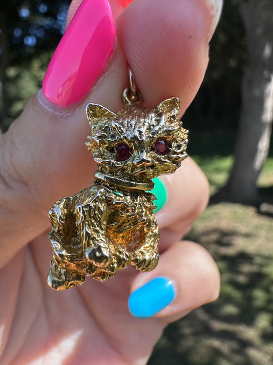 9ct Gold Cat charm with Ruby eyes