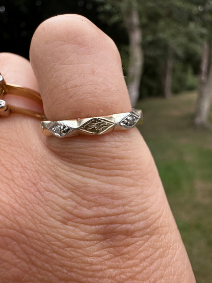 9ct two tone gold patterned ZigZag band with diamonds