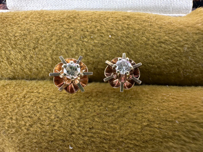 9ct Diamond buttercup stud earrings