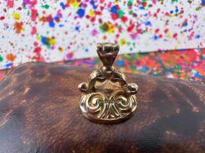 Antique 9ct Yellow Gold Fob