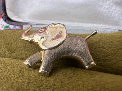 Vintage 9ct Gold Elephant Charm
