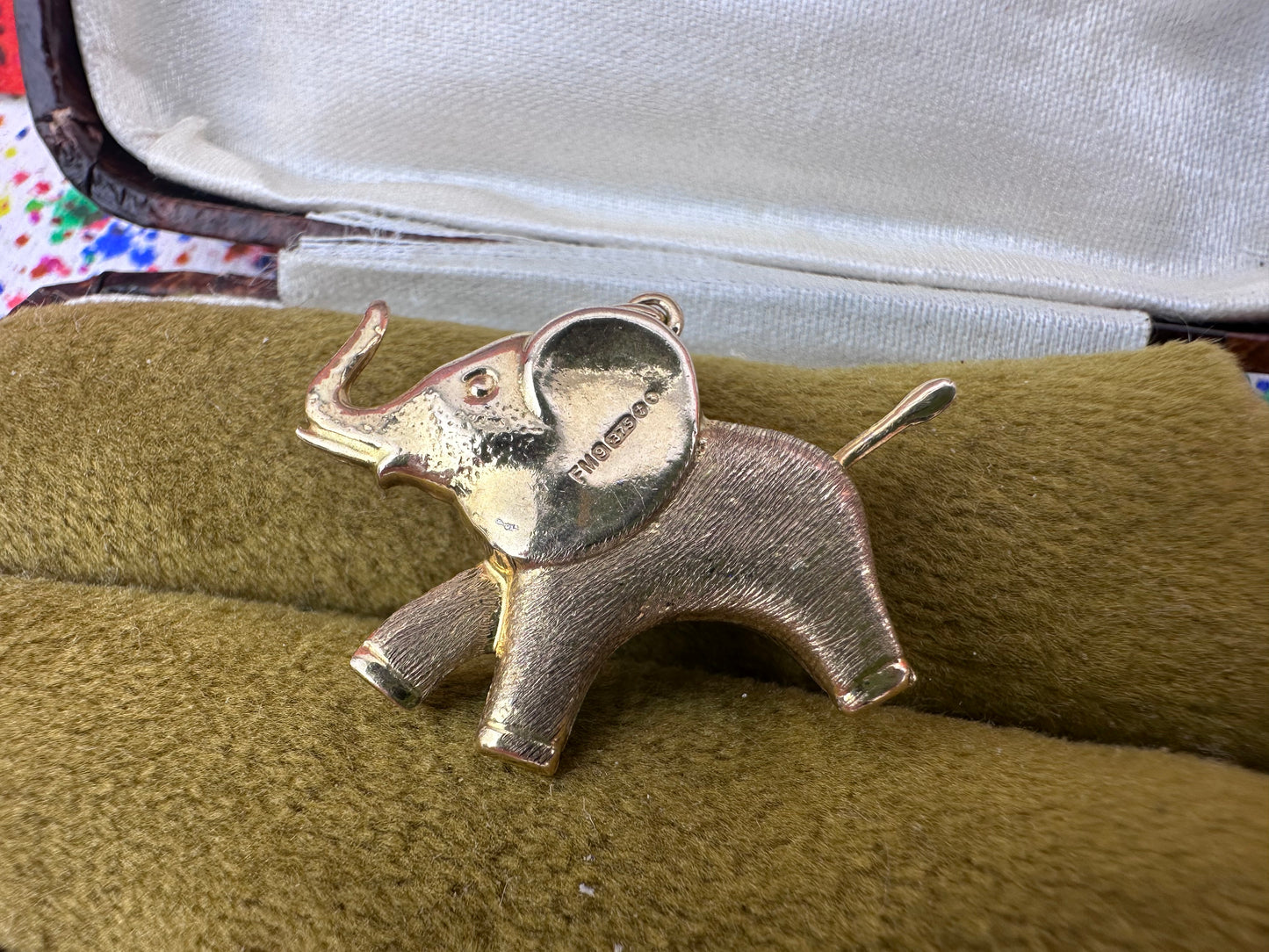 Vintage 9ct Gold Elephant Charm