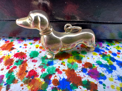 Vintage 9ct Dachshund Dog Charm