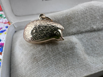 9ct Gold Hedgehog charm
