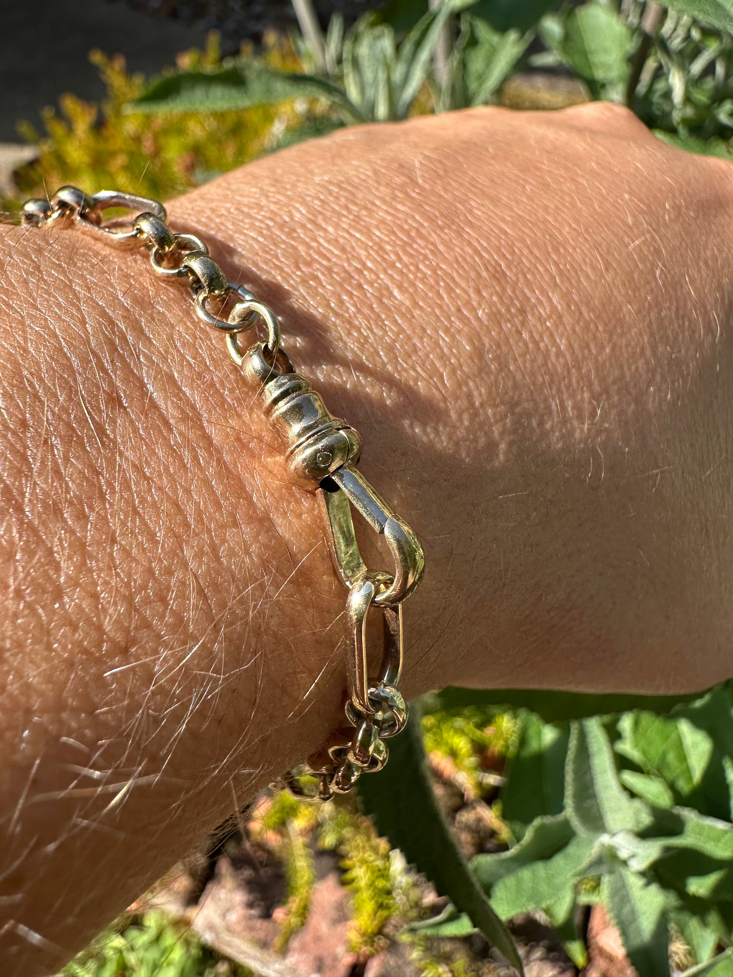 9ct Gold Long & Short belcher/paperclip bracelet with dog clip