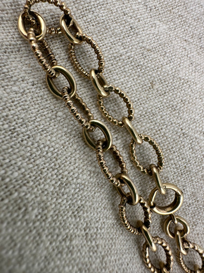 Vintage 9ct Ribbed Oval link Bracelet, with bolt clasp