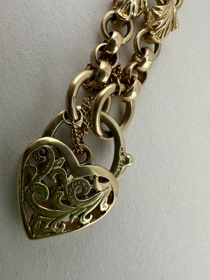 9ct Yellow Gold Rolo & Leaf link bracelet with heart padlock