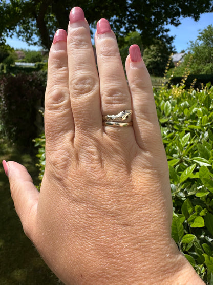 Vintage 9ct Gold Snake Ring with Garnet Eyes