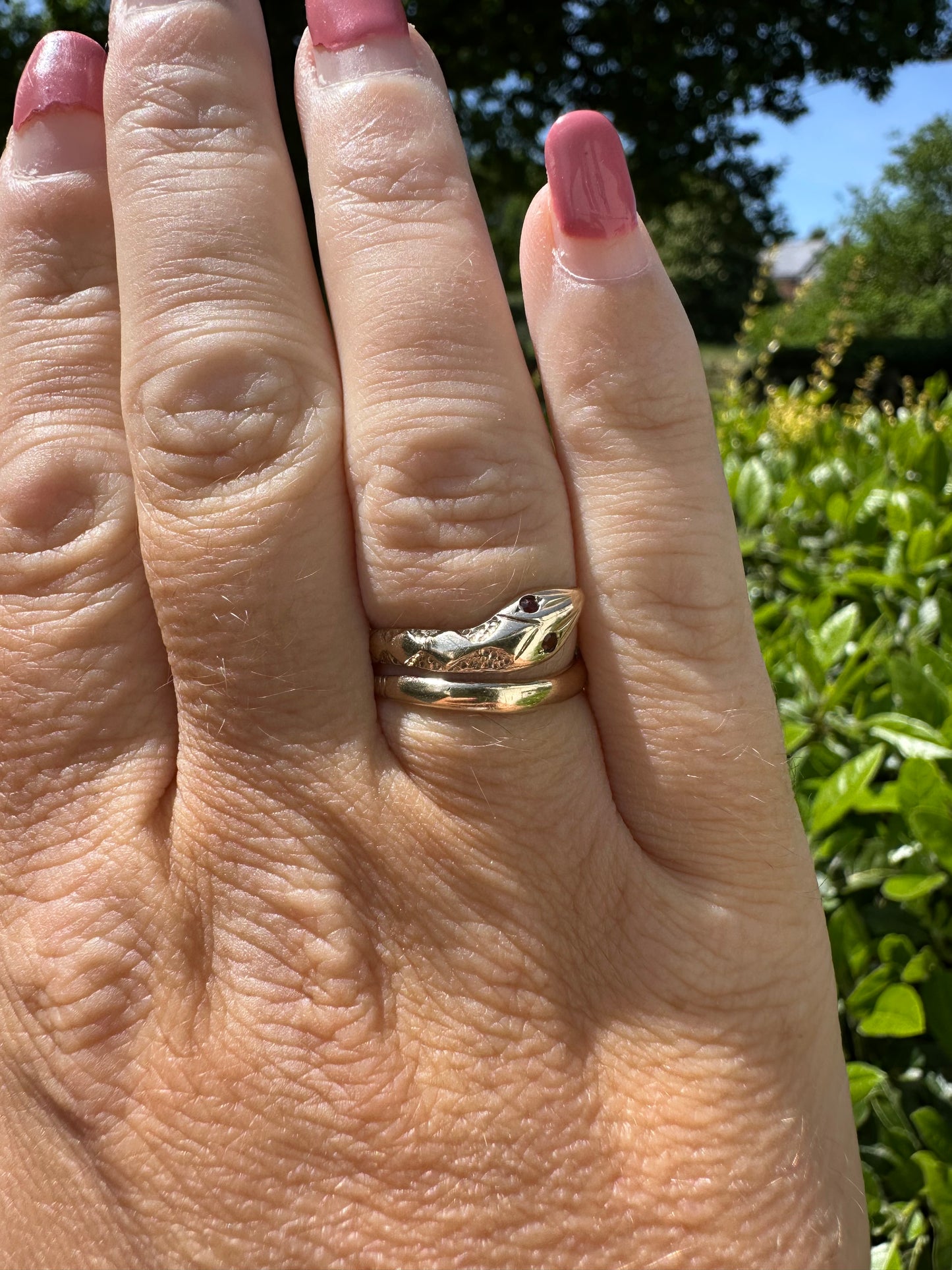 Vintage 9ct Gold Snake Ring with Garnet Eyes