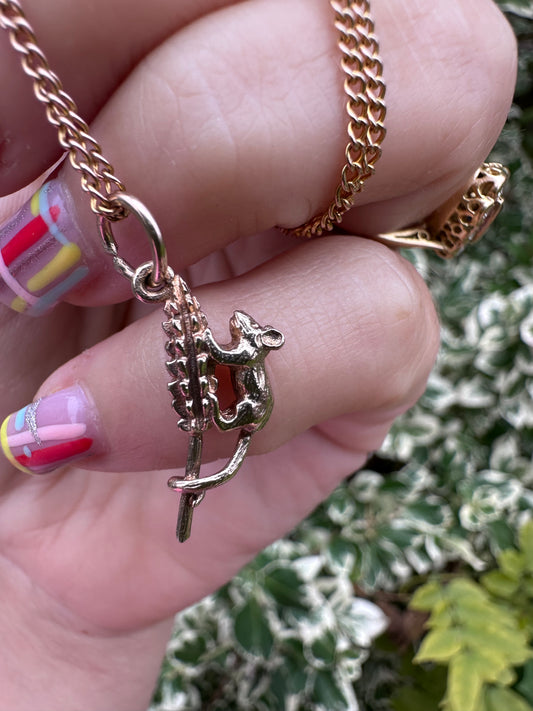 Vintage 9ct Mouse on a barley head