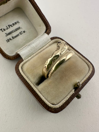 Vintage 9ct Gold Snake Ring with Garnet Eyes