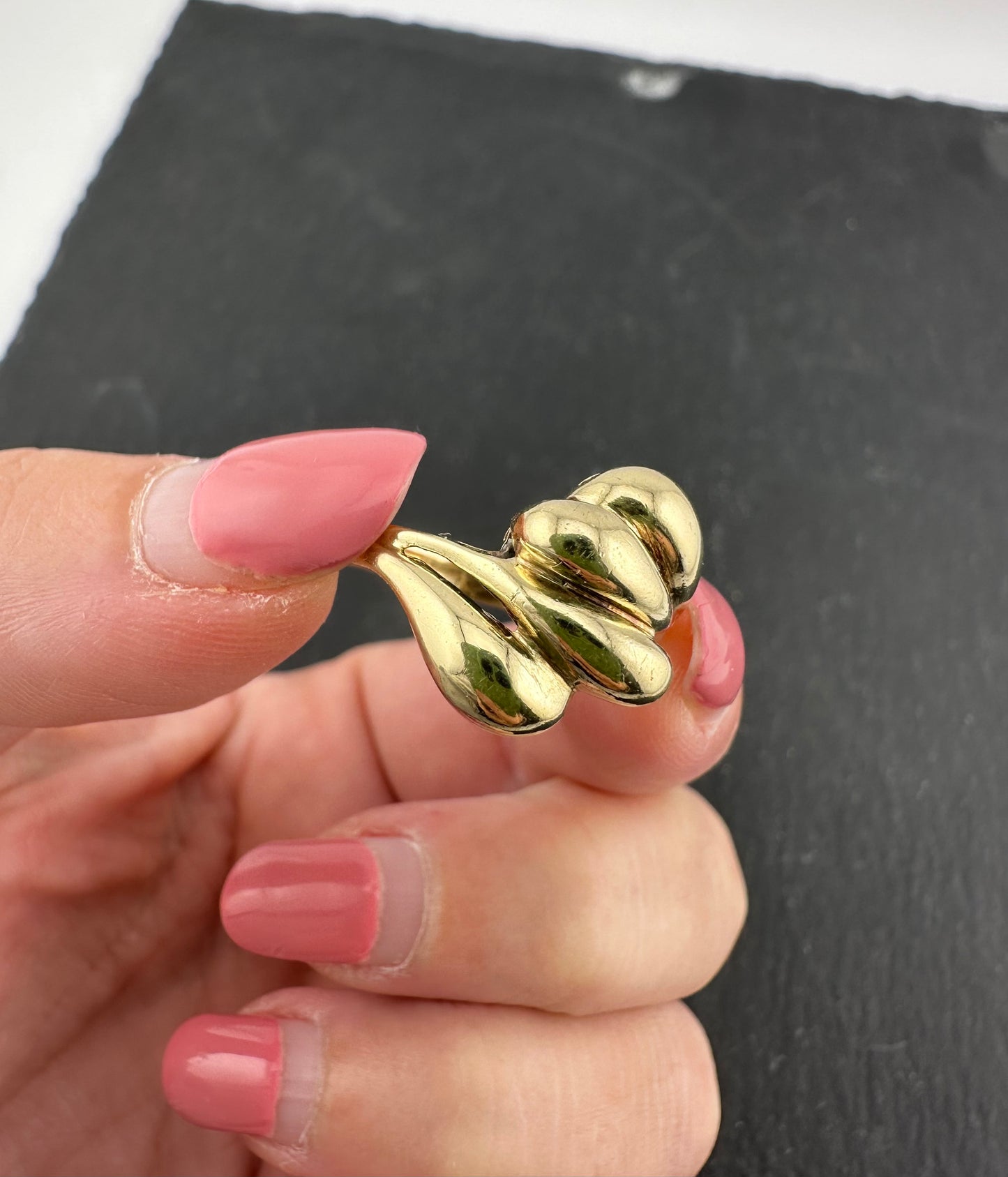 Vintage 9ct Puffy Croissant Ring, size P