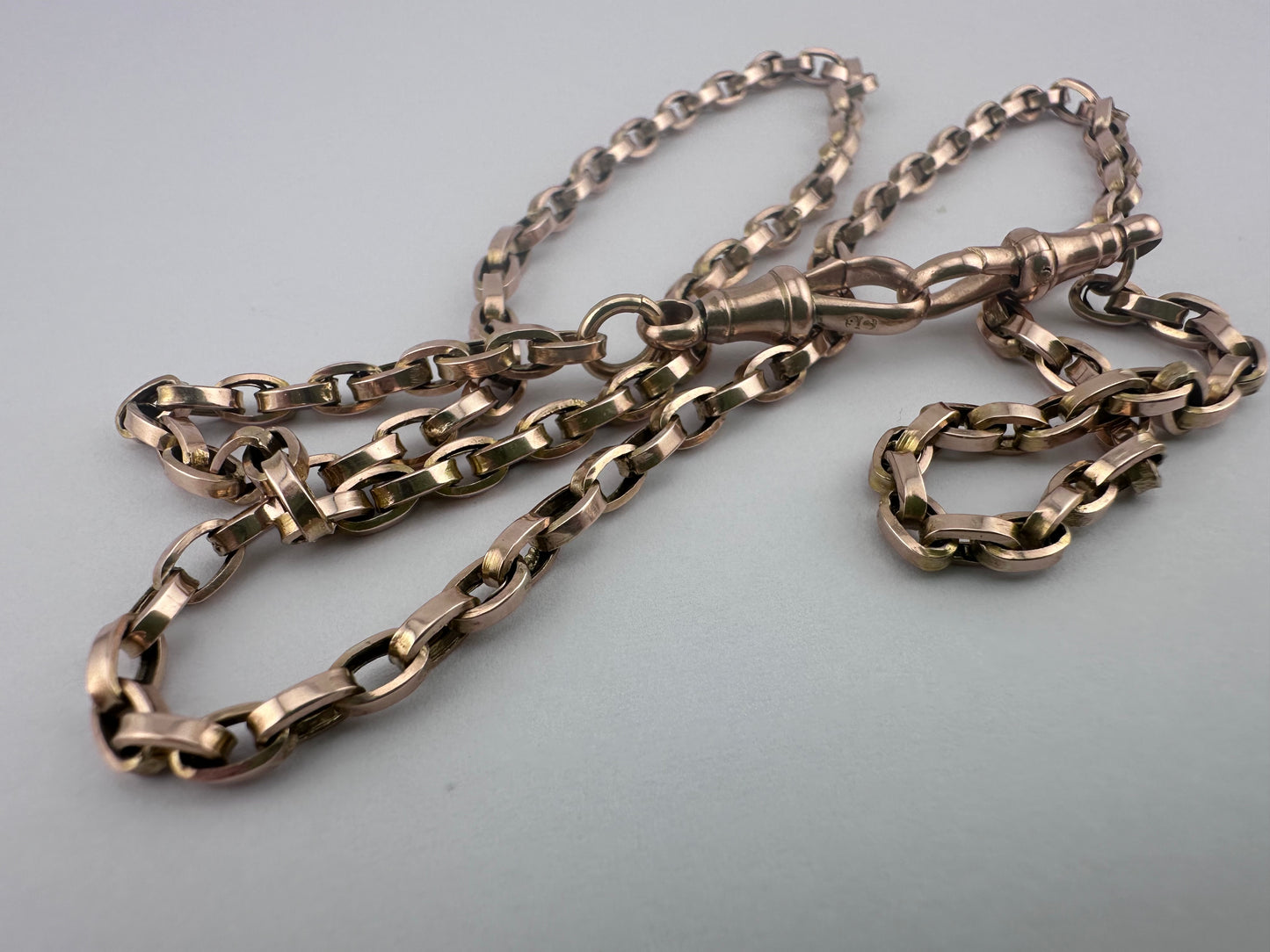 Antique 9ct Rose Gold Flat edged Oval belcher with 2 dog clips