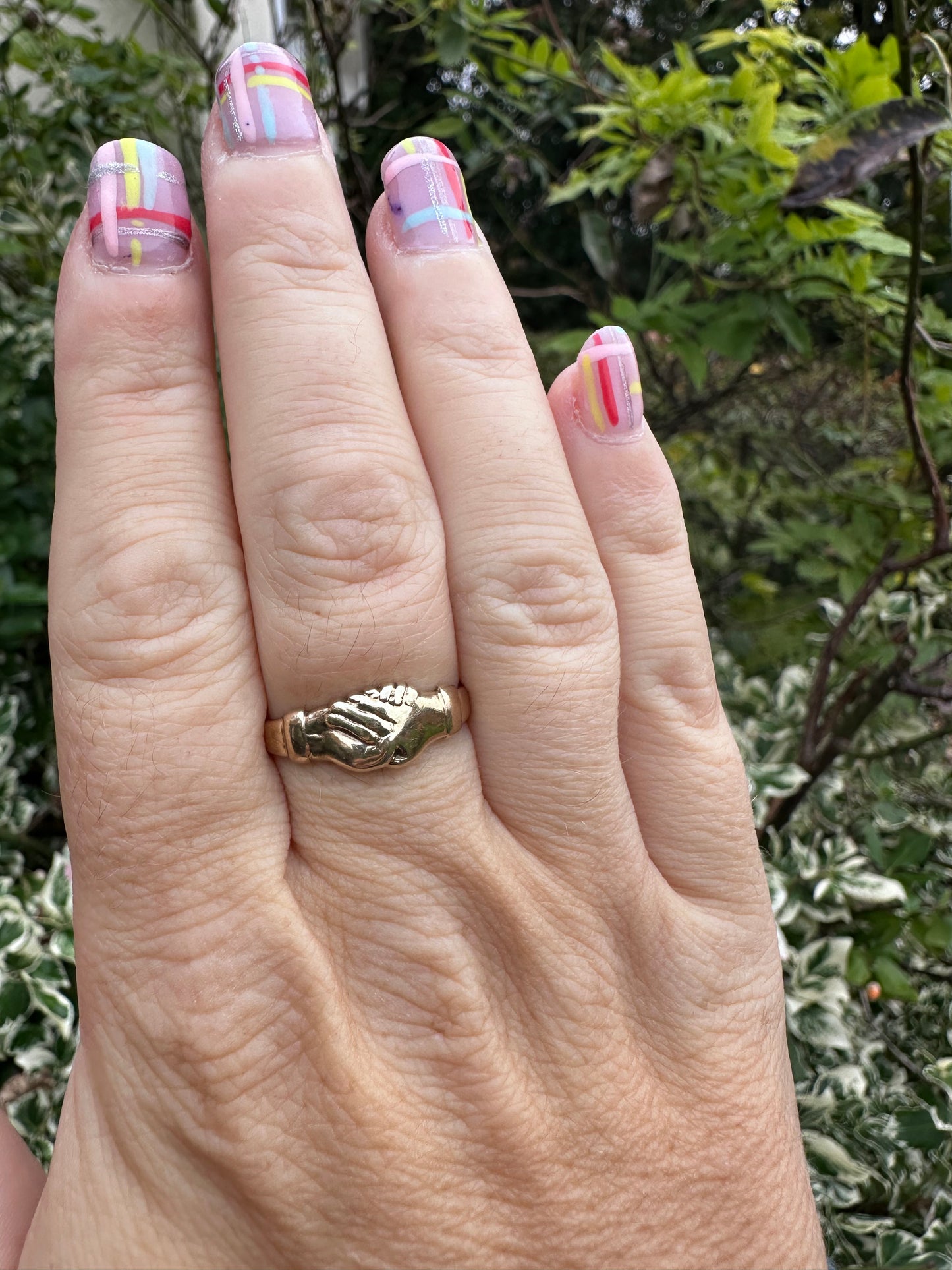 9ct Gold Fede clasped Hands rings