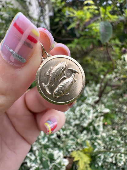 Vintage 9ct Gold Pisces Charm
