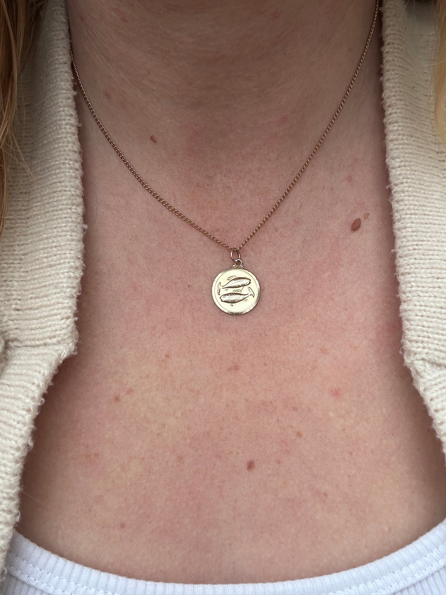 Vintage 9ct Gold Pisces Charm