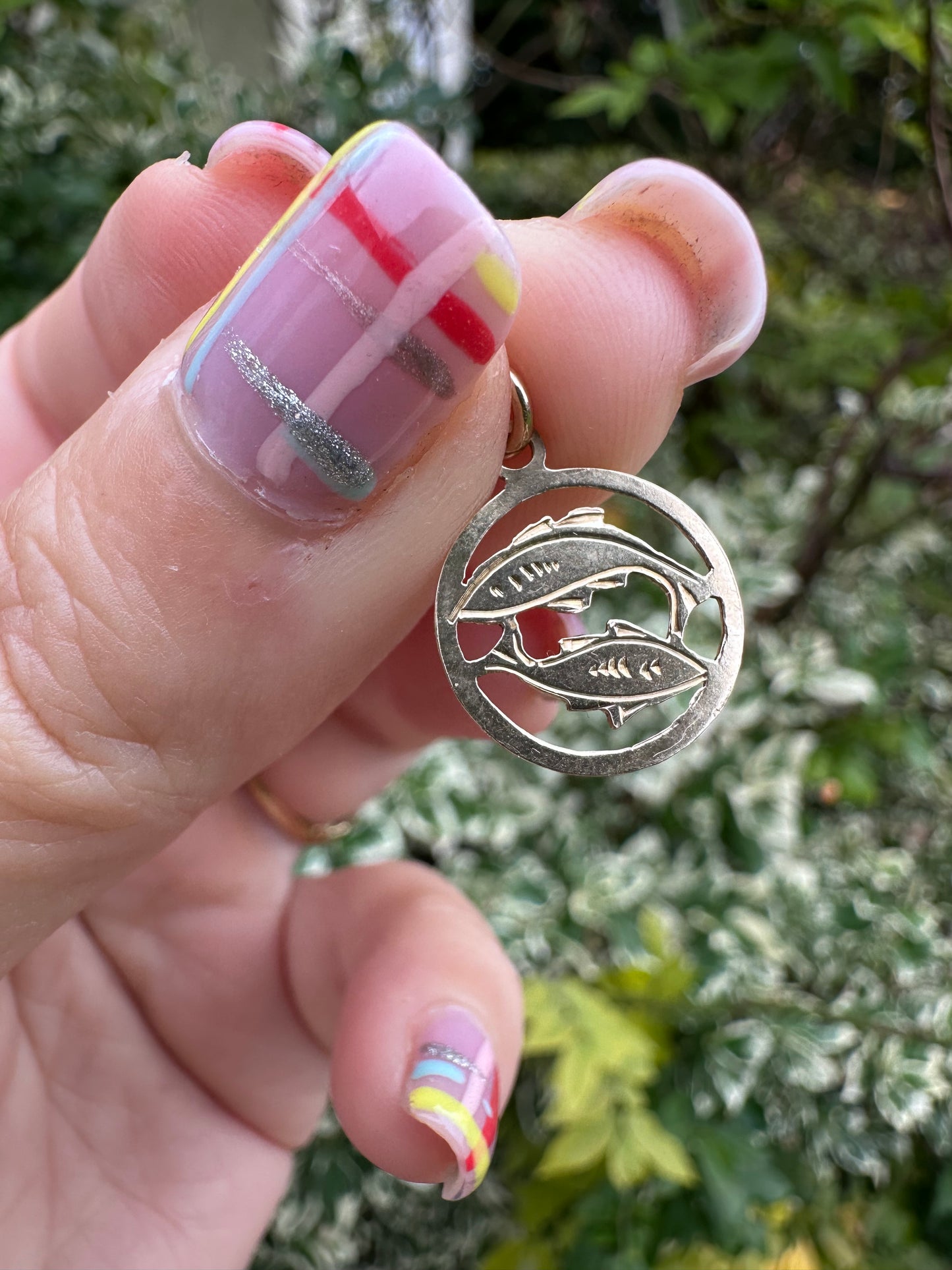 Vintage 9ct Small Pisces charm