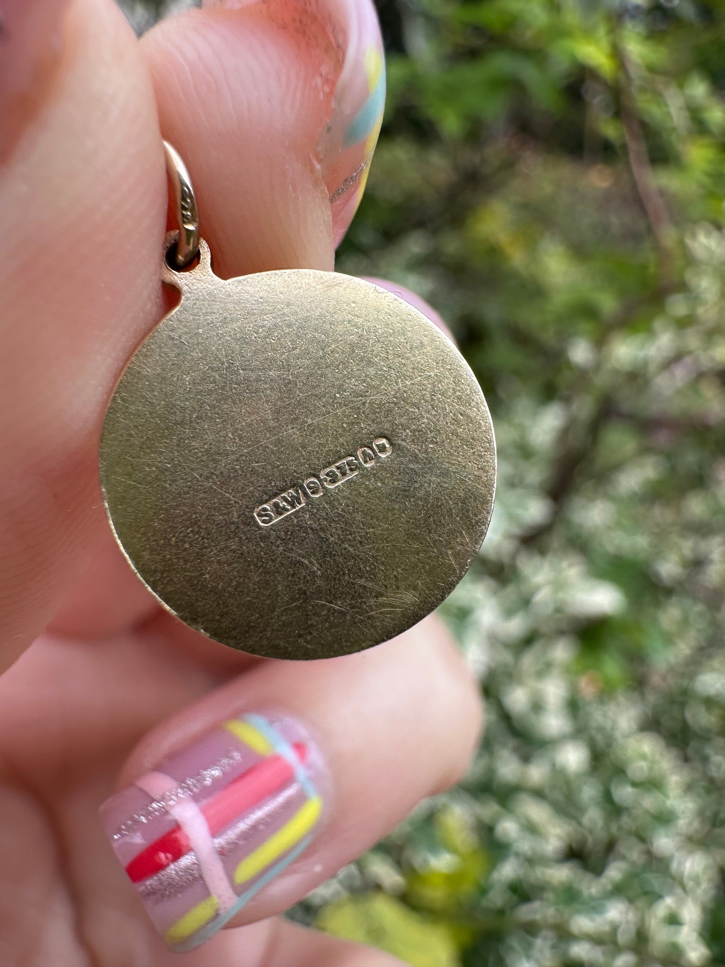 Vintage 9ct Gold Round Aquarius charm